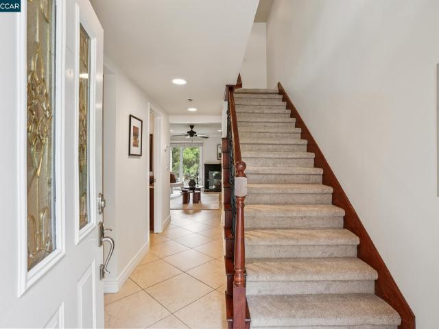 Townhouse for sale in San Ramon, California