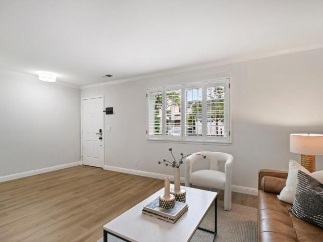 Townhouse for sale in Campbell, California