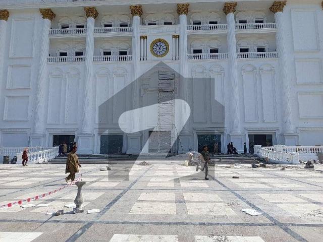 Commercial for sale in Faisalabad, Islamabad Capital Territory