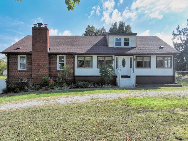 House for sale in Mitchell, Portland