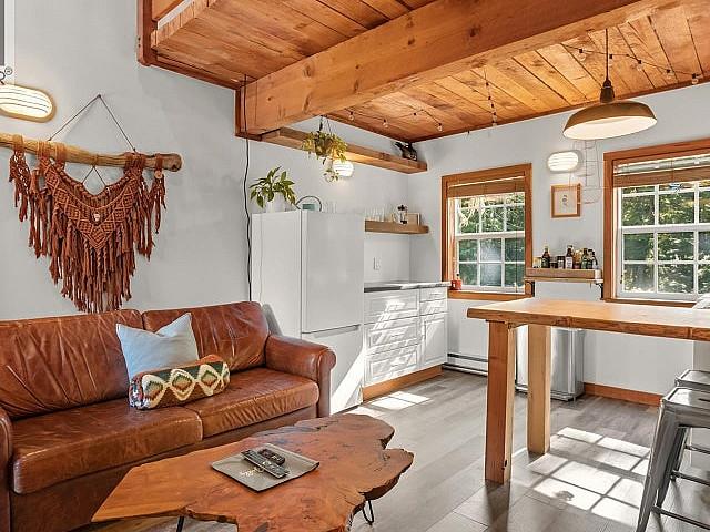 Condo for sale in Clayoquot, British Columbia