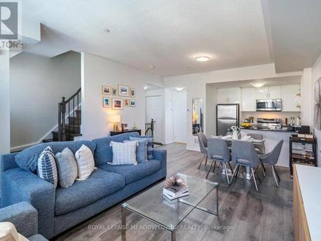 Townhouse for sale in Woburn, Ontario