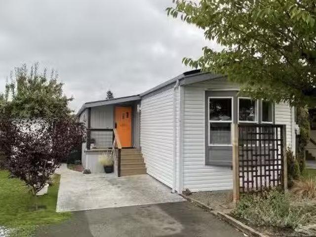 House for sale in Parksville, British Columbia