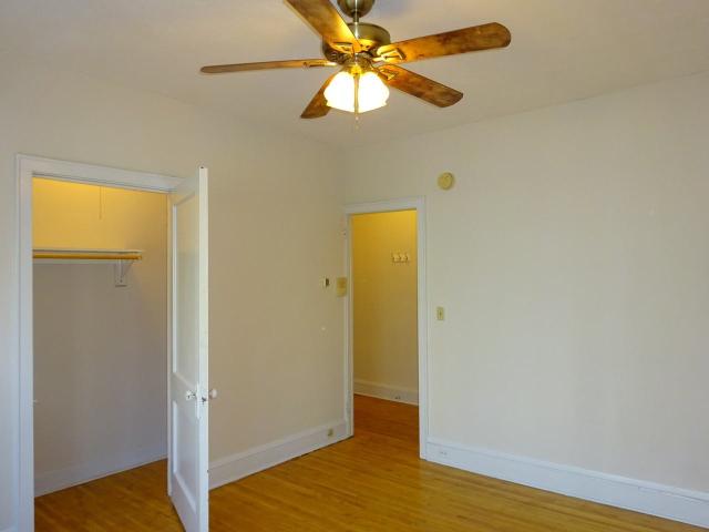 Apartment for rent in Hennepin, Minnesota