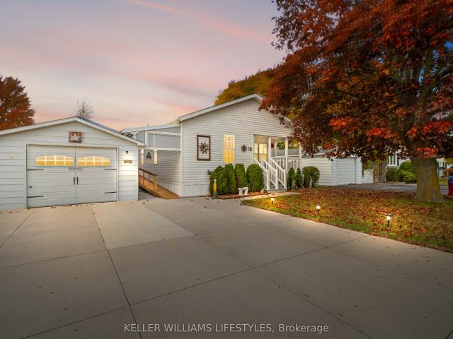 House for sale in Strathroy-caradoc, Ontario