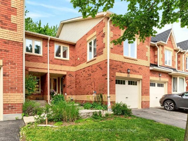 Condo for sale in Woburn, Ontario