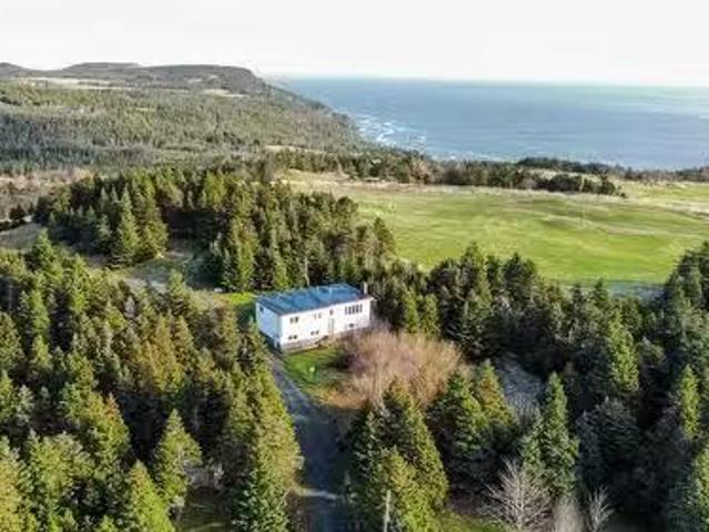 House for sale in Torbay, Newfoundland And Labrador