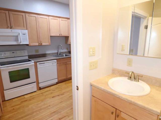 Apartment for rent in Clinton, Worcester County