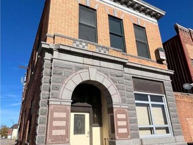 House for sale in Fairfax, Minnesota