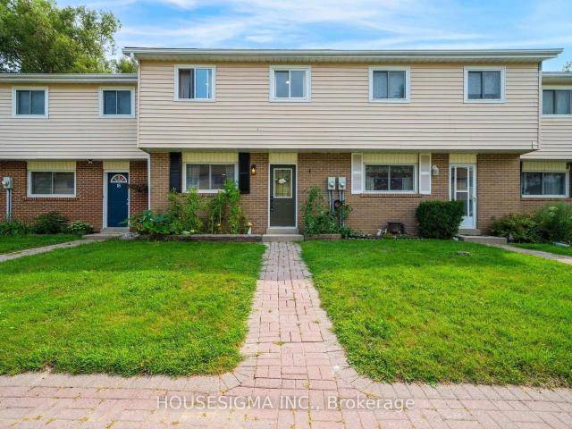 Condo for sale in Woburn, Ontario