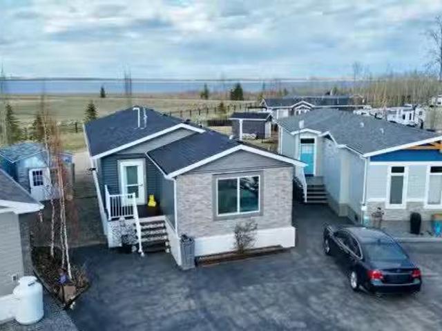 House for sale in Lacombe County, Alberta