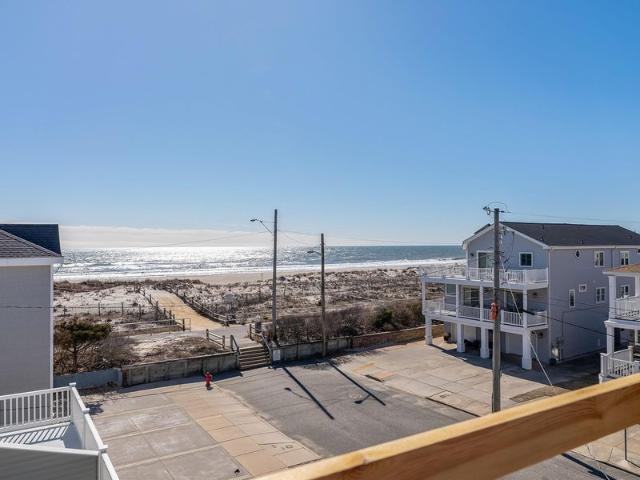 Condo for sale in Sea Isle City