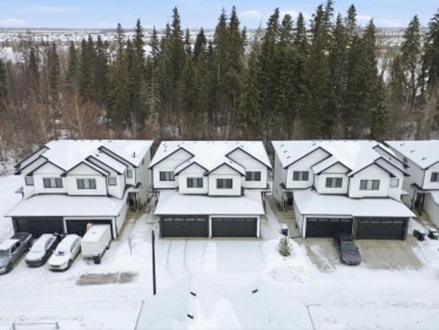 Duplex for sale in Wedgewood, Alberta