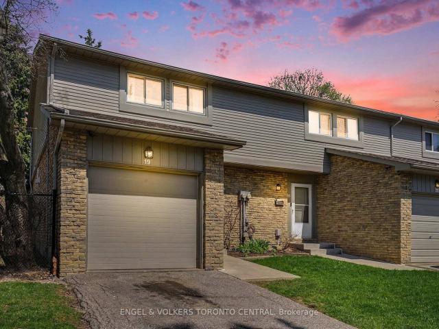 Condo for sale in Woburn, Ontario