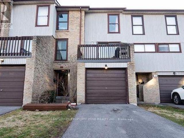 Townhouse for sale in Mississauga, Ontario
