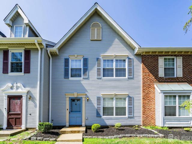 Townhouse for sale in North Brunswick