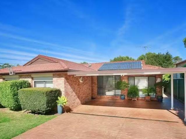 House for rent in Greystanes