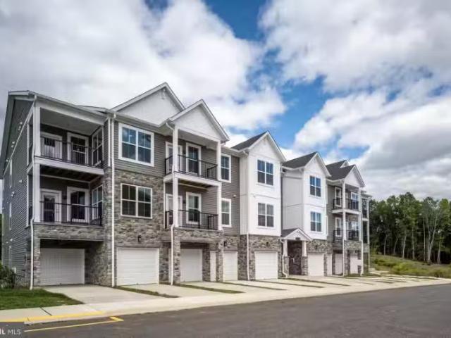 Condo for sale in Stafford