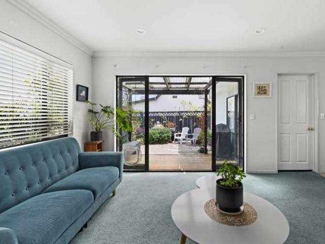 Townhouse for sale in Havelock North