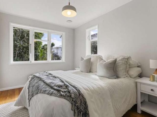 House for sale in Onehunga, Maungakiekie-Tāmaki