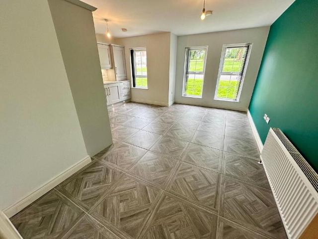 Apartment for rent in Antrim, Northern Ireland