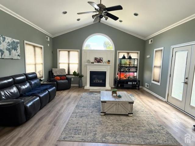House for sale in Cliffwood, New Jersey
