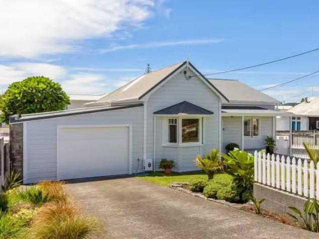 House for sale in Hillsborough, Taranaki