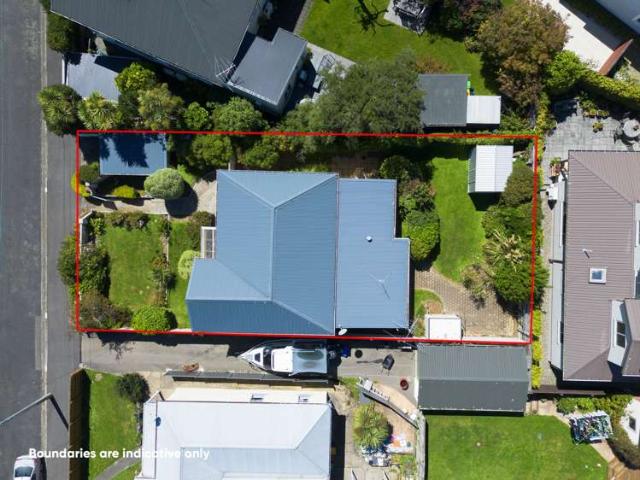 House for sale in Otakou