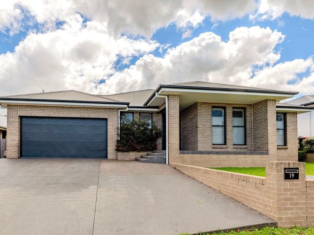House for rent in The Oaks, Wollondilly Shire Council