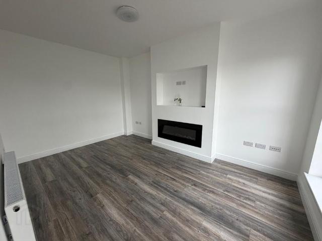 Townhouse for rent in Northern Ireland