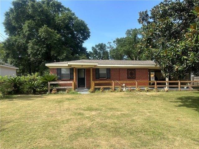 House for sale in Satsuma, Alabama
