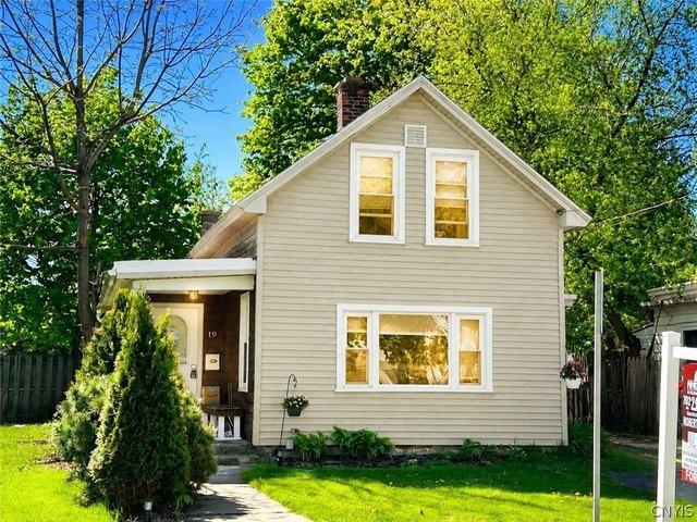 House for sale in Oneida, New York