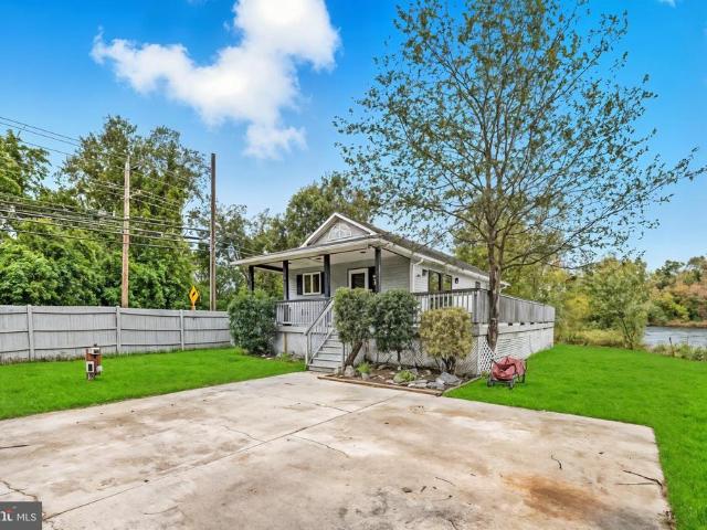 House for sale in Cedarville, New Jersey