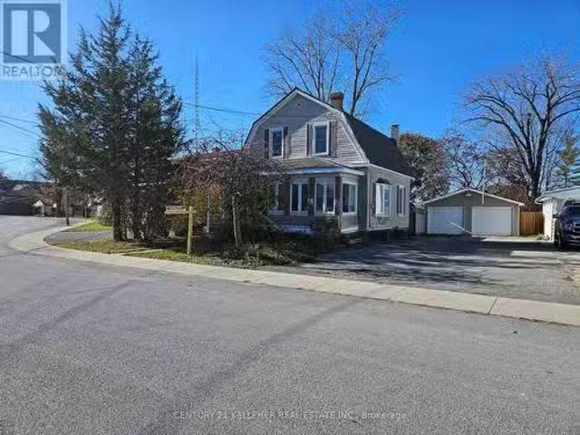 House for sale in Prince Edward, Ontario