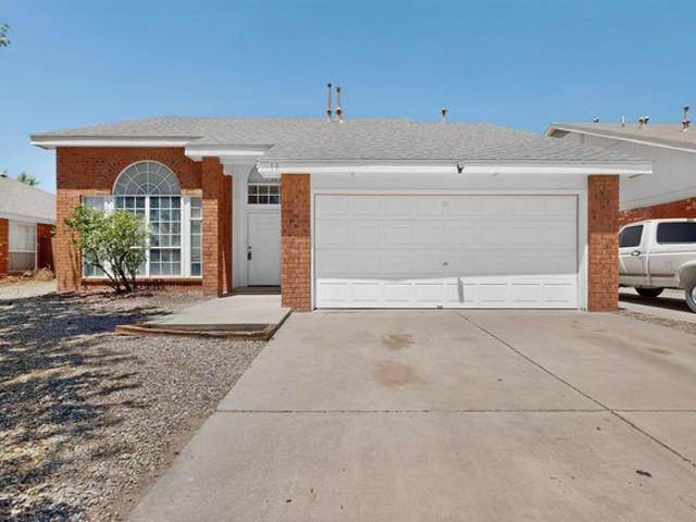 House for sale in Los Lunas, New Mexico