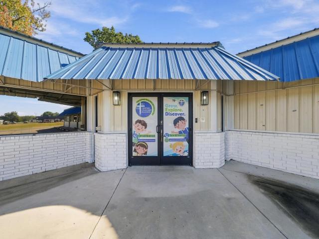 Commercial for sale in Greenbrier, Faulkner County