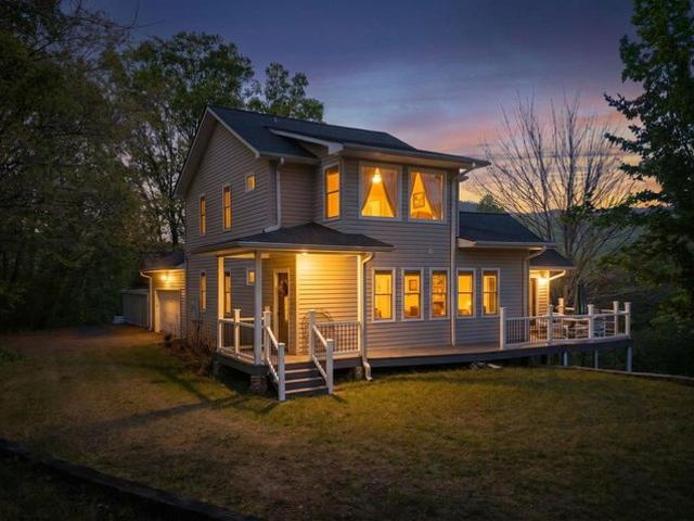 House for sale in Hayesville, North Carolina