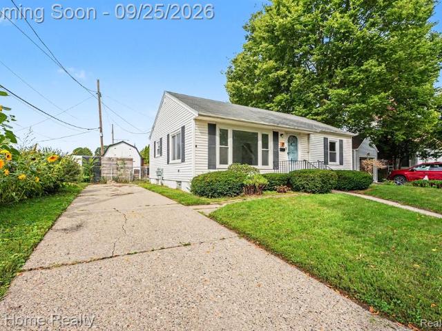 House for sale in Mount Clemens, Michigan