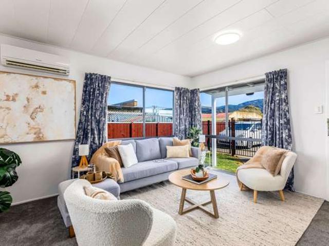 House for sale in Pauatahanui, Wellington