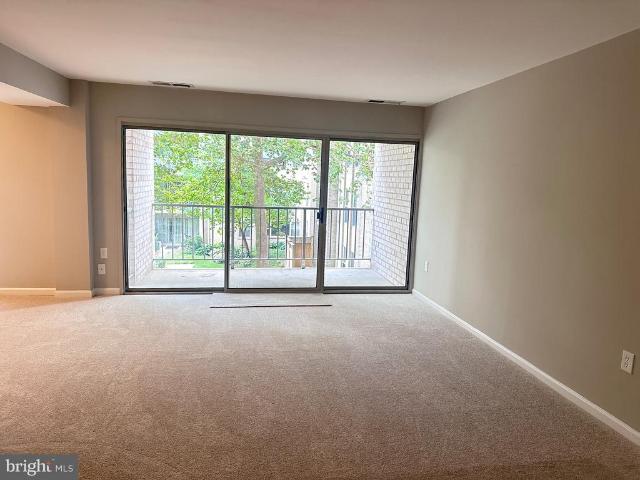 Condo for sale in Alexandria