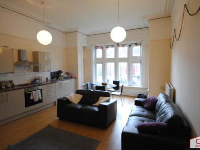 Apartment for rent in Headingley Hill, Headingley