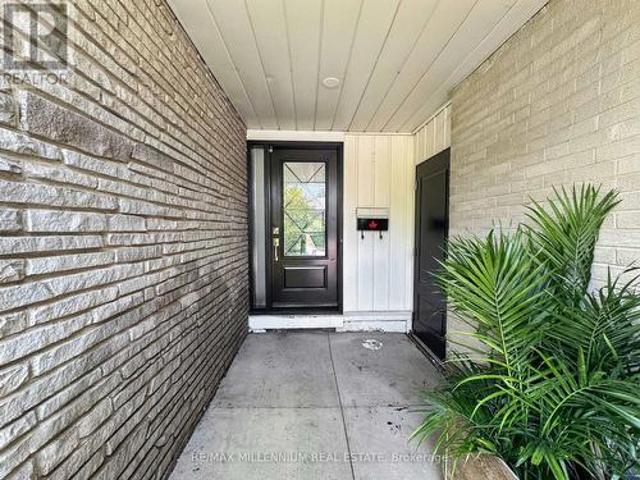 House for sale in Dufferin, Ontario