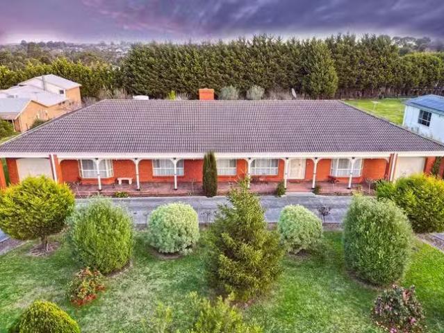 House for rent in Camerons Creek, Victoria