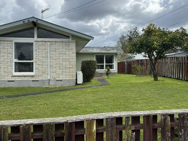 Apartment for rent in Northcote, Kaipātiki