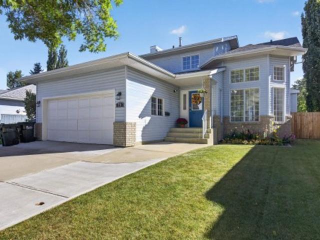 House for sale in Sherwood Park, Alberta