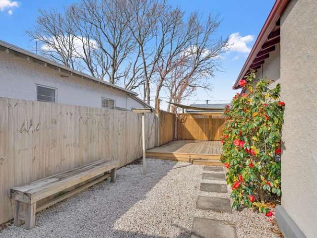 House for sale in Chaslands, Canterbury
