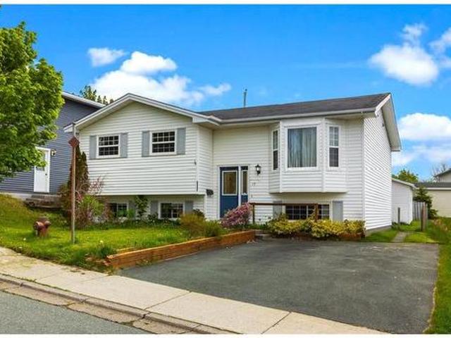House for sale in Manuels, Newfoundland And Labrador
