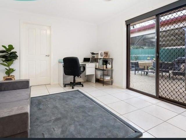 House for rent in West Wodonga, Victoria
