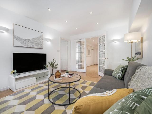 Apartment for rent in Notting Hill, Greater London
