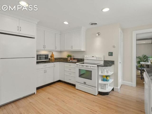 House for sale in Brookline